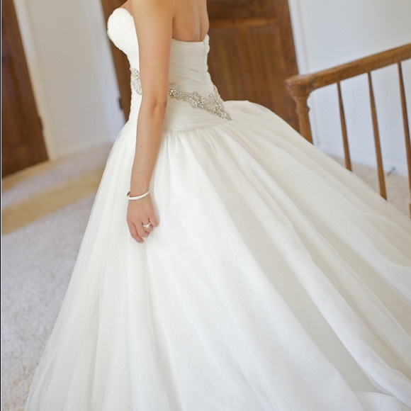 Kenneth Pool Wedding Dress - Picture 3 of 8